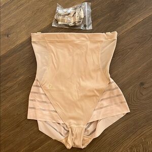 Honeylove Tan Shapewear High-Waisted Briefs
